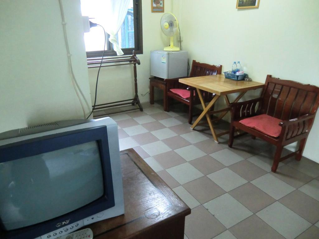 Residence House Trat Chambre photo